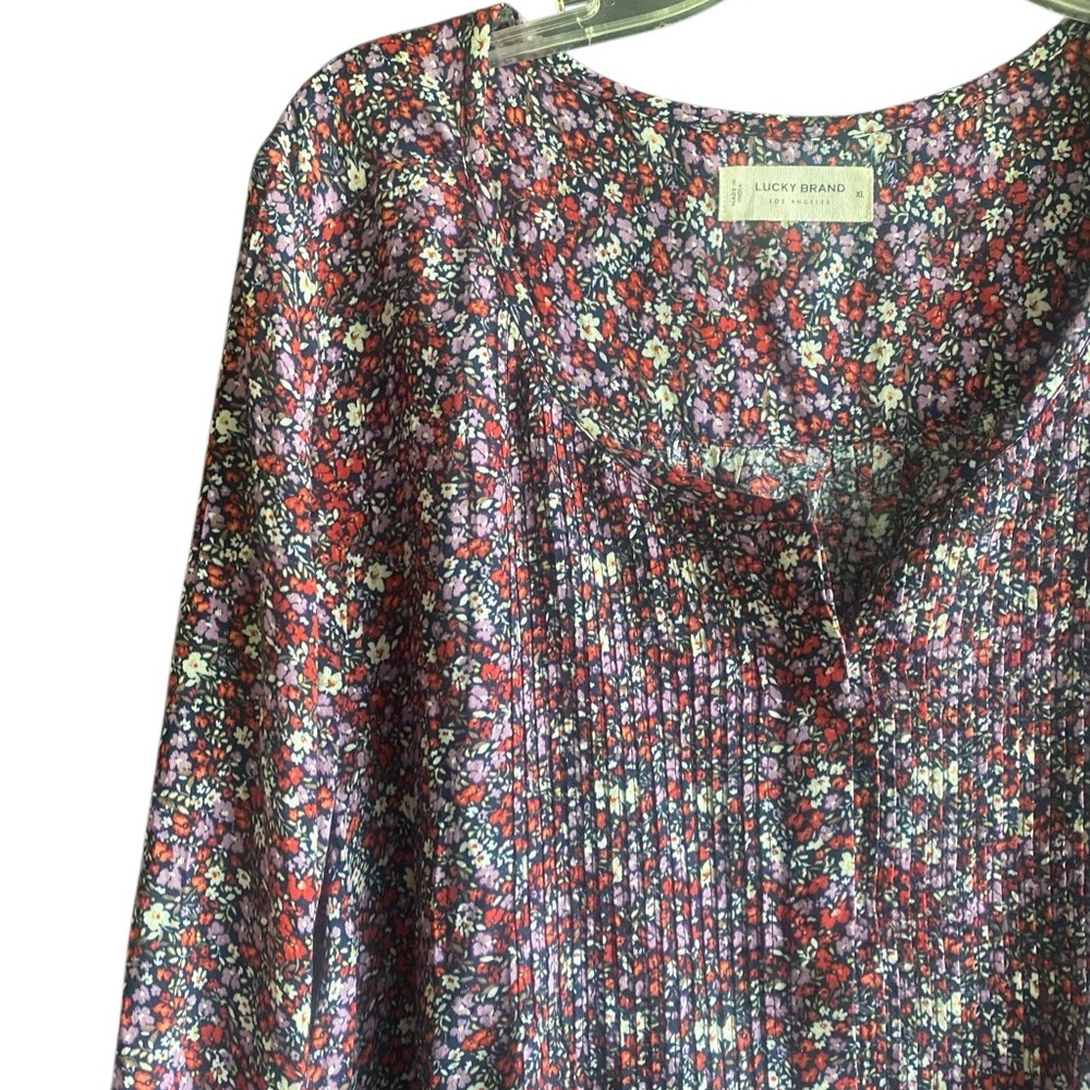 Lucky Brand Long Sleeve Button Down Floral Print Blouse. Size X-Large - Picture 3 of 11